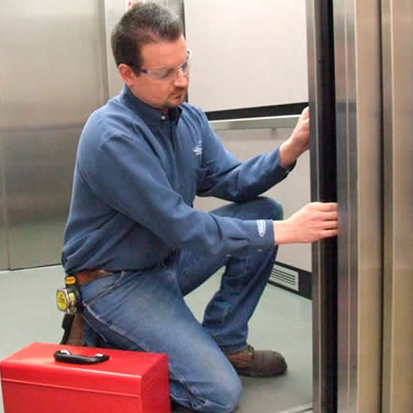 Elevator Group, S.A. De C.V.  - Mantenimiento correctivo